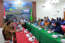 Pemkab Raja Ampat studi tiru bagaimana pengelolaan pariwisata berkelanjutan di Labuan Bajo