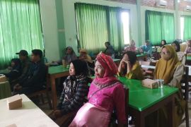 Pemkab Madiun dampingi keluarga rawan stunting lewat pembinaan ketahanan pangan