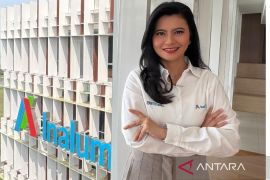 Inalum kaji tingkatan produksi  aluminium 300 ribu ton per tahun