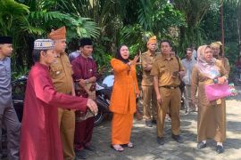 Kadis Pariwisata dan Kebudayaan Langkat lihat masjid tertua di Langkat