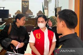Sidang tuntutan judol Komdigi terdakwa Darmawati ditunda pada 23 Juli