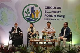DLH Jateng sebut 37 persen sampah masih terbuang ke lingkungan