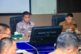 Bupati Kampar minta setiap OPD menindaklanjuti program strategis nasional