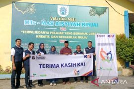 KAI Divre I Sumut salurkan bantuan TJSL senilai  Rp267 Juta