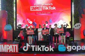 Telkomsel, TikTok, dan GoPay luncurkan SIMPATI TikTok, wujudkan sinergi perluas inklusi digital Indonesia