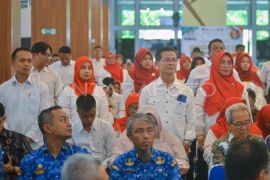 Peresmian koperasi kelurahan merah putih di Padang Page 2 Small