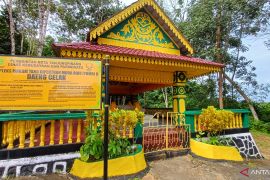 Disbudpar pastikan tidak ada penggusuran cagar budaya makam daeng celak