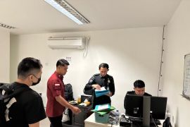 Imigrasi Pontianak deportasi warga Malaysia langgar izin tinggal