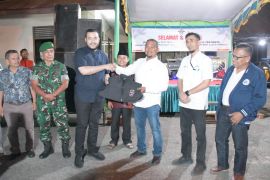 Dukung Satber cegah tawuran, PT Semen Padang donasikan perlengkapan operasional di Lubuk Kilangan