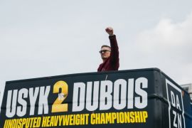 Petinju tak terkalahkan Ukraina Usyk sebut perjuangannya demi negara