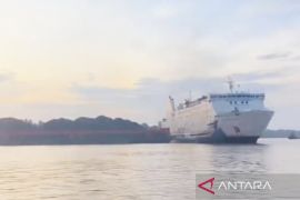 Polda Kalsel selidiki kapal DLU tabrak tali tongkang batu bara di perairan Barito