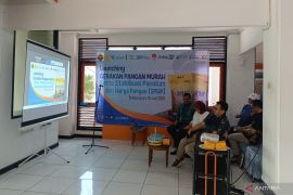 Bulog dan PT Pos  luncurkan pangan murah beras SPHP Kaltim Kaltara