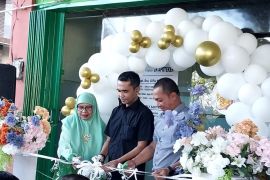 Apotek Rifqi diresmikan untuk menjawab kebutuhan kesehatan masyarakat NTB