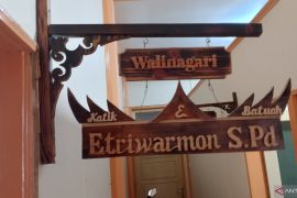 Walinagari tidak hadir di acara Pemkab Agam, Bupati usir Sekna Panampuang