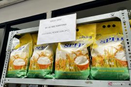 Kemendag sebut masyarakat berhak minta ganti rugi beras oplosan