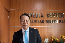 Pengadilan Tinggi Kepri teliti berkas banding eks Kasatresnarkoba Polresta Barelang