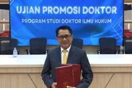 Bupati Padang Pariaman resmi sandang gelar doktor