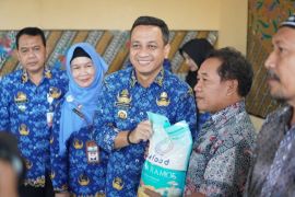 Pemkot Pekalongan  salurkan bantuan CPPD pada 1.174 KPM