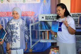 Omah Baca Nawala inisiasi pemanfaatan limbah plastik menjadi rak buku