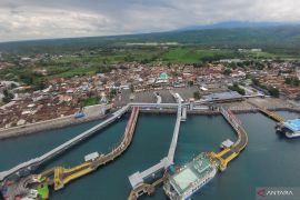 Ferry services normalize at Bali Strait following safety inspections