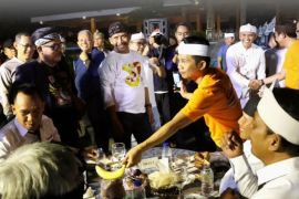 "Tukar nasib", para pejabat Pemkab Purwakarta menjadi petugas kebersihan