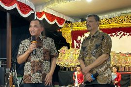 Sumanto ajak masyarakat pahami sejarah dan cerita wayang kulit