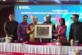 Kemenkum sahkan 80.068 Koperasi Merah Putih melalui sistem AHU online lampaui target presiden