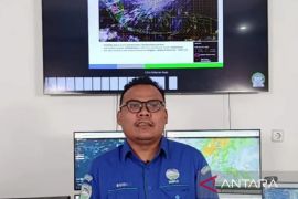 Waspadai suhu panas dan angin kencang Sumut