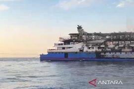 KM Barcelona terbakar, seluruh penumpang dipastikan telah dievakuiasi