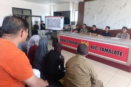 Pemkot Makassar relokasi 93 pedagang di bantaran kanal Jongaya ke pasar