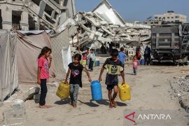 Serangan Israel tewaskan 995 warga sipil saat antre bantuan