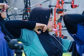 Mahasiswi Penjas UMS wakili Jawa Tengah lolos POMNAS 2025 Cabang Panahan