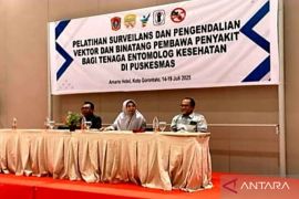 Gorontalo Utara latih tenaga puskesmas cegah penyakit menular