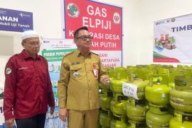 Disdag Kalsel salurkan bahan pangan dukung Koperasi Merah Putih