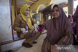 Layanan jemput bola cek kesehatan gratis