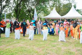 Lestarikan budaya, PT ANTAM Kolaka gelar Fun Games tradisional untuk anak-anak