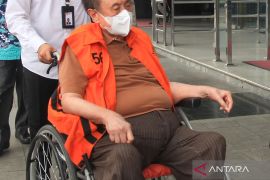 KPK libatkan RT/RW untuk mengawasi tersangka kasus akuisisi PT JN Adjie