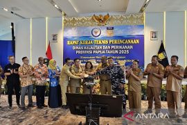 Pemprov Papua susun peta jalan pengembangan sektor kelautan dan perikanan