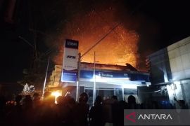 Pasar Inpres Manonda Kota Palu terbakar