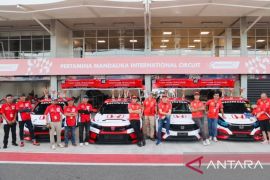 Tiga pembalap HRI ukir kemenangan pada dua seri awal Kejurnas ITCR