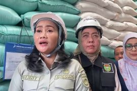 Pemprov Sumsel sidak pasar antisipasi penjualan beras premium oplosan