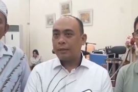 Andi Ady Aksarsiap daftar calon Ketua KONI untuk majukan Olahraga di Sultra