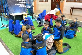 Perayaan Hari Anak Nasional di SMP Muhammadiyah PK Kottabarat Surakarta deklarasikan stop bullying
