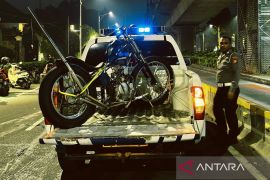Saksi lihat pelaku tabrakan di Jaksel bersama wanita saat kejadian