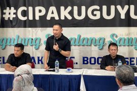 Wakil Ketua DPRD Kota Bogor bahas solusi longsor Batutulis bersama warga