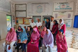 Pemkot Pangkalpinang bagikan beras bantuan pangan kepada 985 penerima manfaat di Pangkalbalam