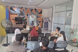 Kantor Pos Palembang bayarkan BSU ke 54.400 pekerja hingga 23 Juli 2025