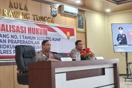 Polda Sumbar beri penyuluhan hukum KUPidana baru di Pasbar