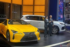 Lexus rilis dua model hybrid di GIIAS 2025