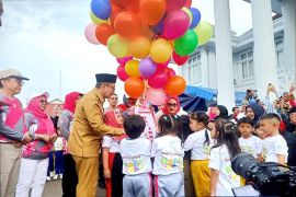 Pj Bupati Barut ajak masyarakat ciptakan lingkungan ramah anak